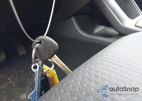 2012 Kia Sorento Lx from USA, damaged, VIN 5XYKT4A15CG231313